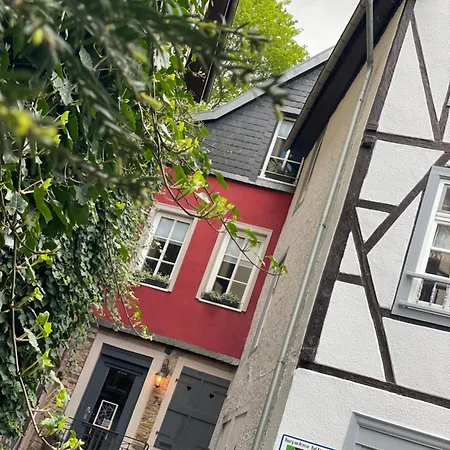 Kleines Altstadt-gaestehaus Mit Garten Und Herz Prázdninový dům *