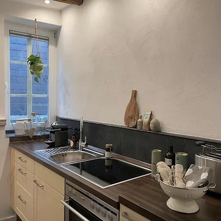 Kleines Altstadt-gaestehaus Mit Garten Und Herz Holiday home Bad Kreuznach