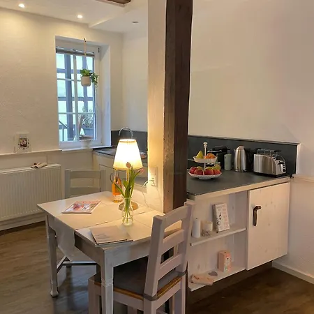 Holiday home Kleines Altstadt-gaestehaus Mit Garten Und Herz *