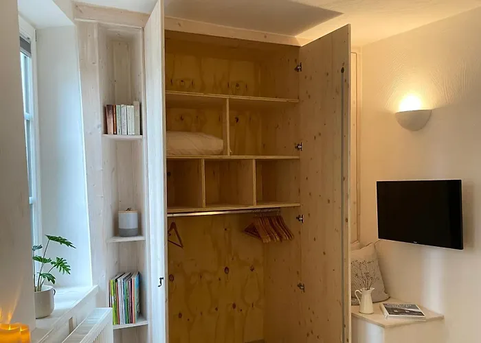 Kleines Altstadt-gaestehaus Mit Garten Und Herz 度假居