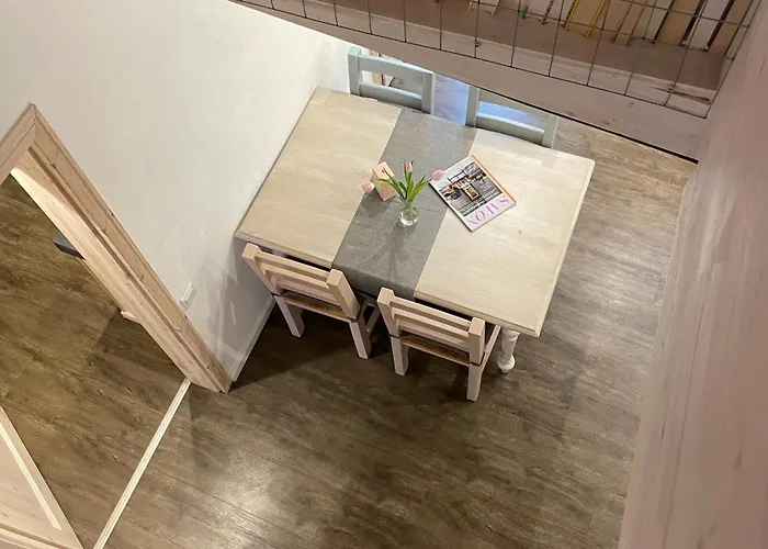 Kleines Altstadt-gaestehaus Mit Garten Und Herz