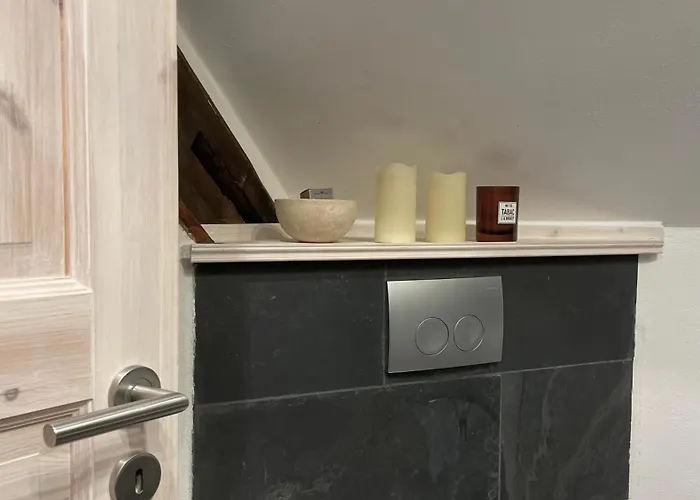 Kleines Altstadt-gaestehaus Mit Garten Und Herz *